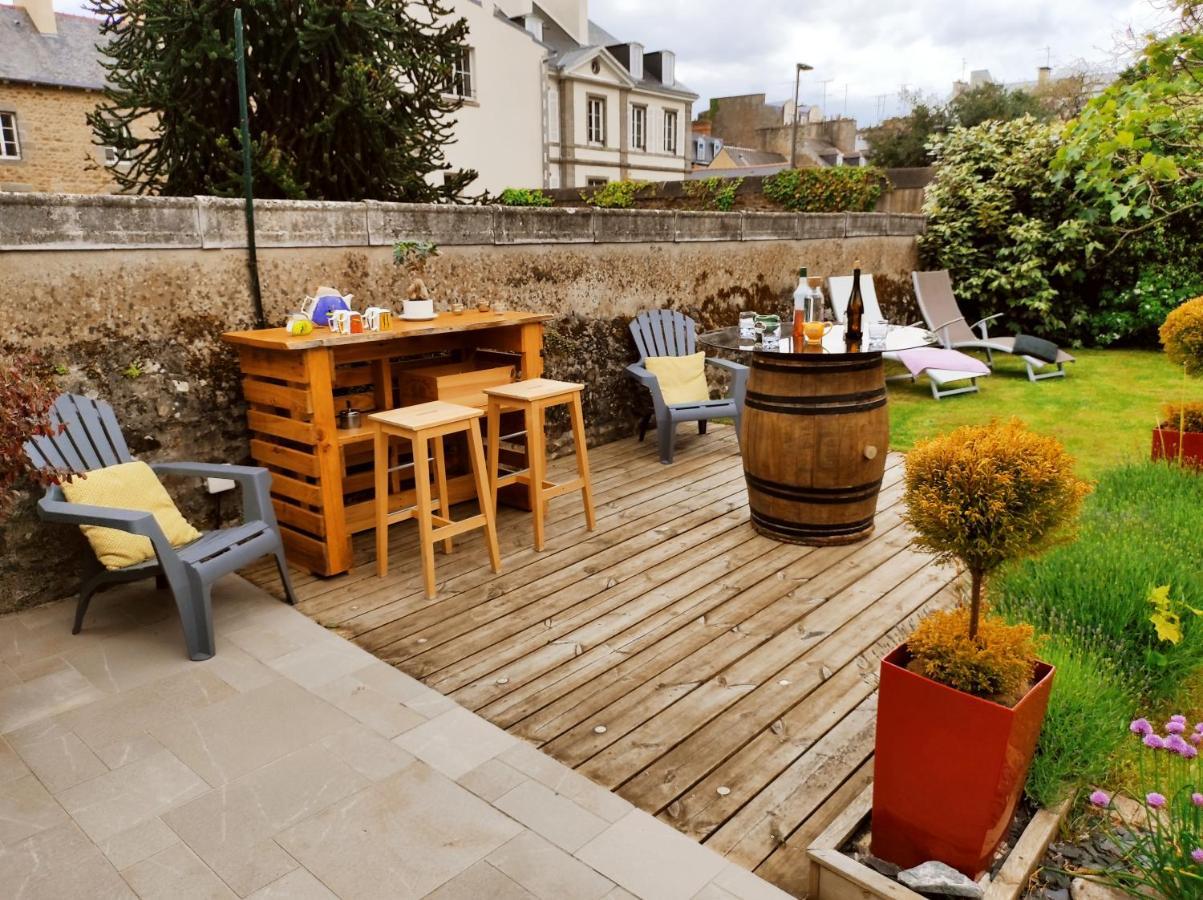 Aux Trois Palmiers Bed and Breakfast Saint-Brieuc Eksteriør billede